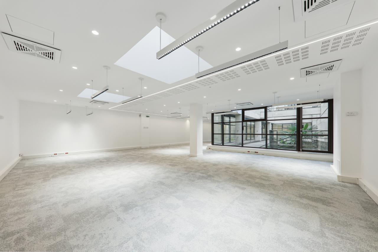 Bureau Paris 635m² Location bureau Paris OLBUR2422910 6